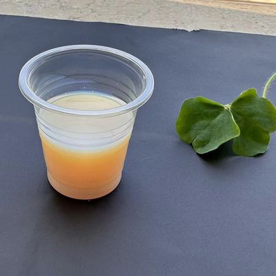 Harga yang bagus High Gloss And Good Transparency Ekonomi Emulsi Polyetilen Lilin Untuk Proses Ukuran Benang Serat Kimia on line