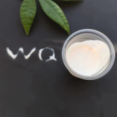 Harga yang bagus Dispersibilitas yang sangat baik Lilin Anti-Blocking Polyethylene Wax Digunakan dalam Kulit / Agen Pelepasan on line