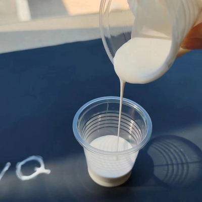 Harga yang bagus High Wear-Resistant Good smoothness Emulsi Polyethylene Wax untuk cat berbasis air tinta on line